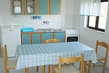 Hrvatska Privát Sali, Eksterijer